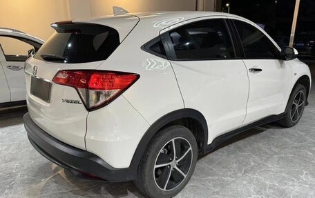 Honda Vezel, 2020 год, 1 710 000 рублей, 6 фотография