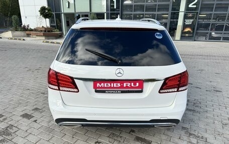 Mercedes-Benz E-Класс, 2015 год, 2 000 000 рублей, 3 фотография