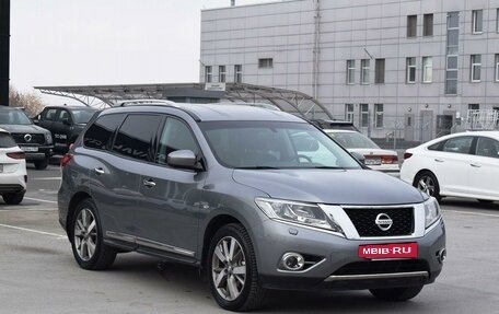 Nissan Pathfinder, 2014 год, 2 327 000 рублей, 2 фотография