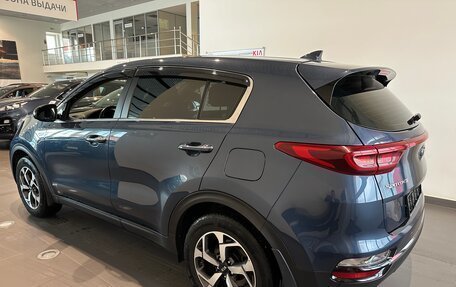 KIA Sportage IV рестайлинг, 2020 год, 2 650 000 рублей, 4 фотография