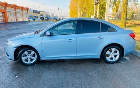 Chevrolet Cruze II, 2010 год, 780 000 рублей, 6 фотография