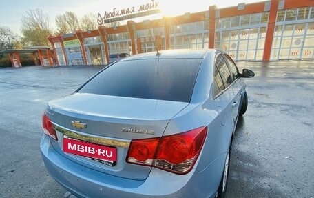 Chevrolet Cruze II, 2010 год, 780 000 рублей, 3 фотография