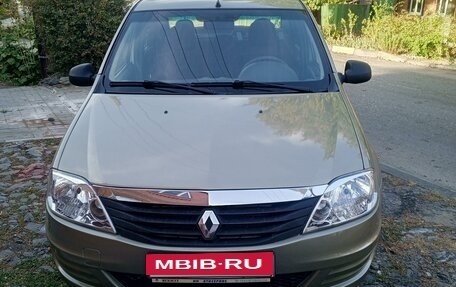 Renault Logan I, 2012 год, 615 000 рублей, 2 фотография