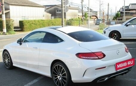 Mercedes-Benz C-Класс, 2019 год, 2 500 000 рублей, 8 фотография