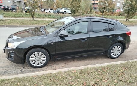 Chevrolet Cruze II, 2013 год, 900 000 рублей, 3 фотография