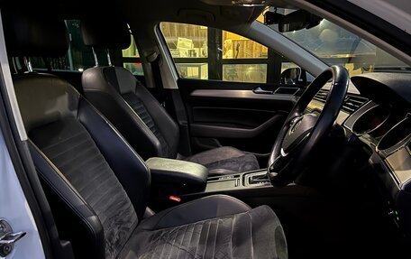 Volkswagen Passat B8 рестайлинг, 2017 год, 1 859 000 рублей, 26 фотография