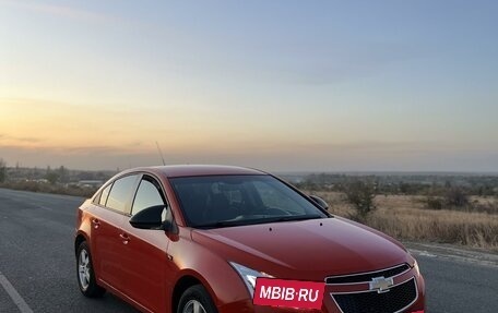 Chevrolet Cruze II, 2011 год, 669 000 рублей, 1 фотография