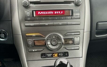 Toyota Auris II, 2008 год, 700 000 рублей, 3 фотография