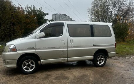 Toyota Granvia, 2000 год, 830 000 рублей, 14 фотография