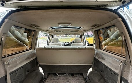 Toyota Granvia, 2000 год, 830 000 рублей, 23 фотография