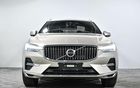 Volvo XC60 II, 2023 год, 5 999 000 рублей, 3 фотография