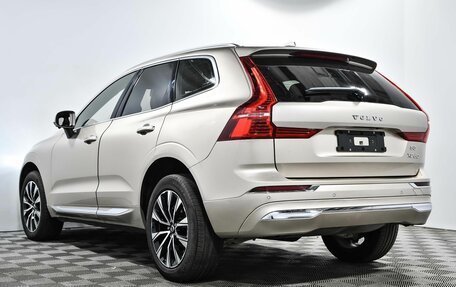 Volvo XC60 II, 2023 год, 5 999 000 рублей, 7 фотография