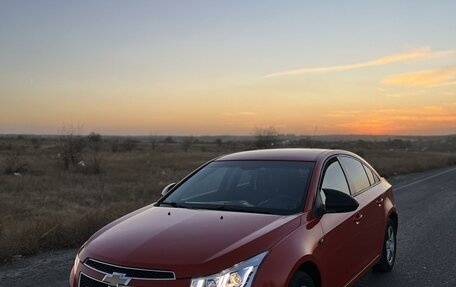 Chevrolet Cruze II, 2011 год, 669 000 рублей, 3 фотография