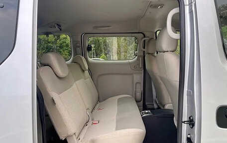 Nissan NV200, 2017 год, 1 820 000 рублей, 16 фотография