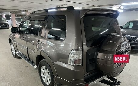 Mitsubishi Pajero IV, 2014 год, 2 525 000 рублей, 7 фотография