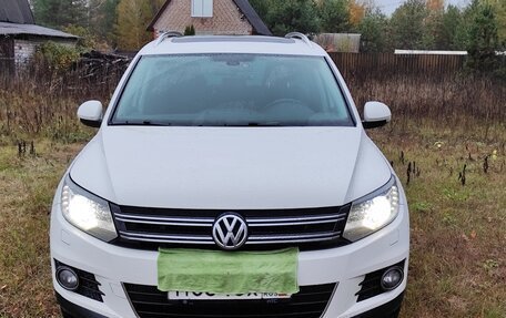 Volkswagen Tiguan I, 2013 год, 1 450 000 рублей, 2 фотография