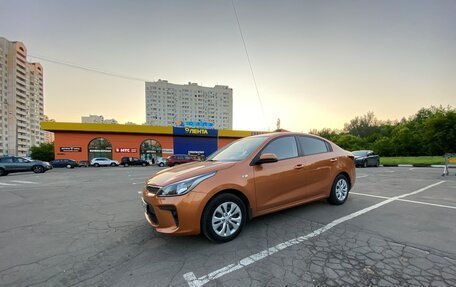 KIA Rio IV, 2018 год, 1 400 000 рублей, 2 фотография