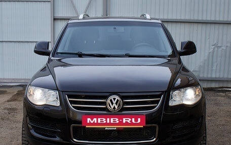 Volkswagen Touareg III, 2008 год, 1 320 000 рублей, 2 фотография