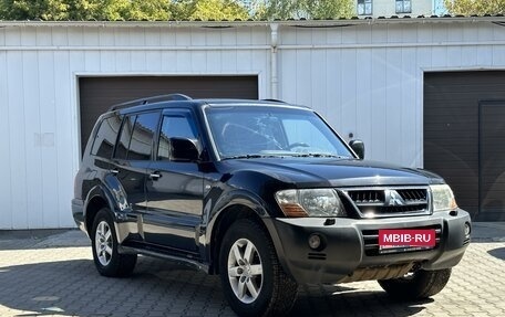 Mitsubishi Pajero III рестайлинг, 2006 год, 799 000 рублей, 3 фотография