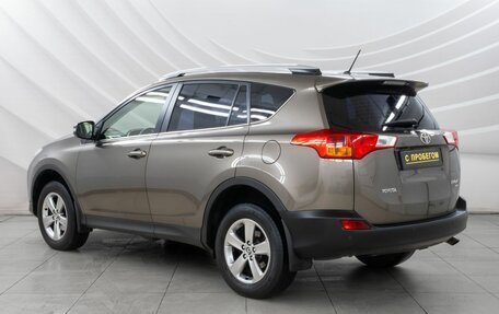 Toyota RAV4, 2015 год, 2 538 000 рублей, 5 фотография