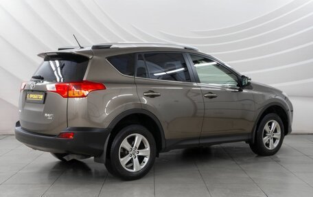 Toyota RAV4, 2015 год, 2 538 000 рублей, 7 фотография