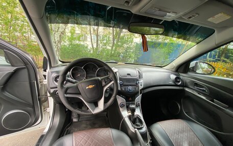 Chevrolet Cruze II, 2013 год, 850 000 рублей, 7 фотография