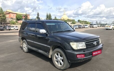 Toyota Land Cruiser 100 рестайлинг 2, 2004 год, 2 180 000 рублей, 1 фотография