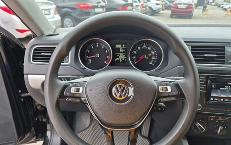 Volkswagen Jetta VI, 2017 год, 1 399 000 рублей, 5 фотография