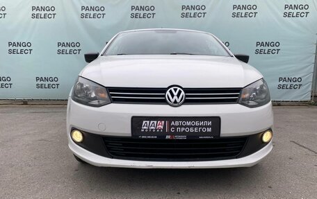 Volkswagen Polo VI (EU Market), 2012 год, 950 000 рублей, 2 фотография