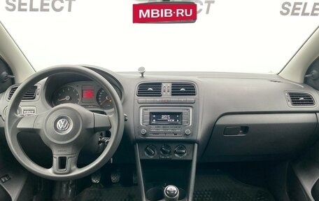 Volkswagen Polo VI (EU Market), 2012 год, 950 000 рублей, 17 фотография