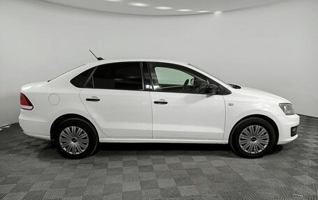 Volkswagen Polo VI (EU Market), 2017 год, 975 000 рублей, 4 фотография