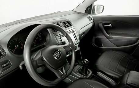 Volkswagen Polo VI (EU Market), 2017 год, 975 000 рублей, 16 фотография