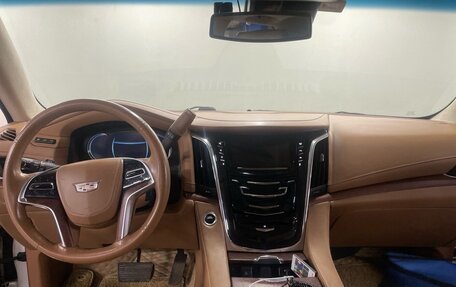 Cadillac Escalade IV, 2016 год, 4 500 000 рублей, 6 фотография