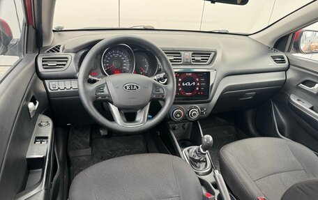 KIA Rio III рестайлинг, 2011 год, 650 000 рублей, 10 фотография