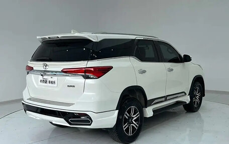 Toyota Fortuner II, 2021 год, 2 940 000 рублей, 4 фотография