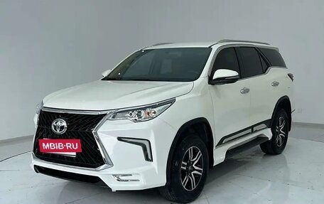 Toyota Fortuner II, 2021 год, 2 940 000 рублей, 2 фотография