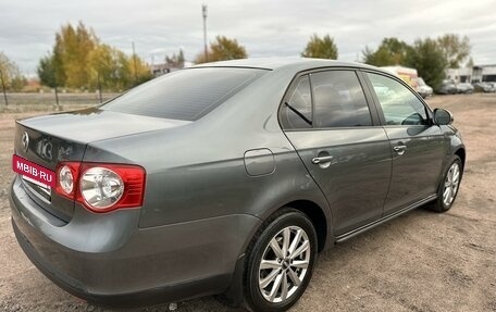 Volkswagen Jetta VI, 2010 год, 690 000 рублей, 7 фотография