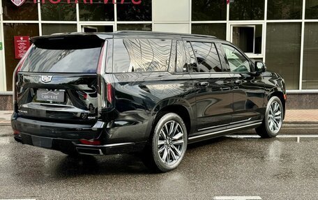 Cadillac Escalade V, 2024 год, 21 990 000 рублей, 4 фотография