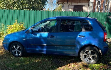 Volkswagen Polo IV рестайлинг, 2002 год, 400 000 рублей, 3 фотография