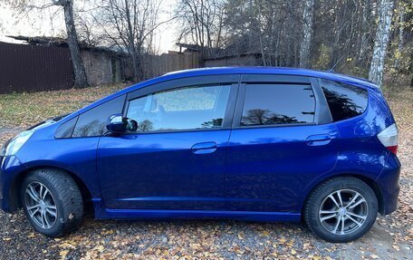 Honda Fit III, 2008 год, 790 000 рублей, 3 фотография