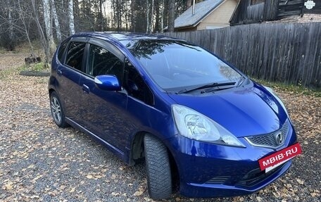 Honda Fit III, 2008 год, 790 000 рублей, 6 фотография