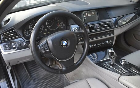 BMW 5 серия, 2012 год, 2 035 000 рублей, 10 фотография