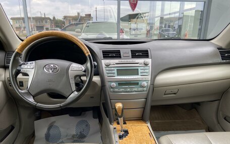 Toyota Camry, 2007 год, 1 060 000 рублей, 8 фотография