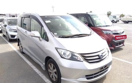 Honda Freed I, 2009 год, 780 000 рублей, 4 фотография