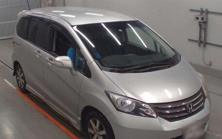 Honda Freed I, 2009 год, 780 000 рублей, 26 фотография