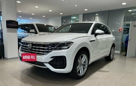 Volkswagen Touareg III, 2018 год, 5 397 000 рублей, 1 фотография