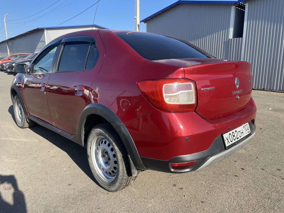 Renault Logan II рестайлинг, 2018 год, 850 000 рублей, 6 фотография