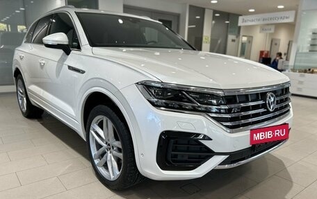 Volkswagen Touareg III, 2018 год, 5 397 000 рублей, 3 фотография