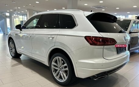 Volkswagen Touareg III, 2018 год, 5 397 000 рублей, 6 фотография