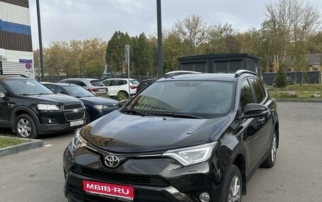 Toyota RAV4, 2016 год, 2 450 000 рублей, 1 фотография